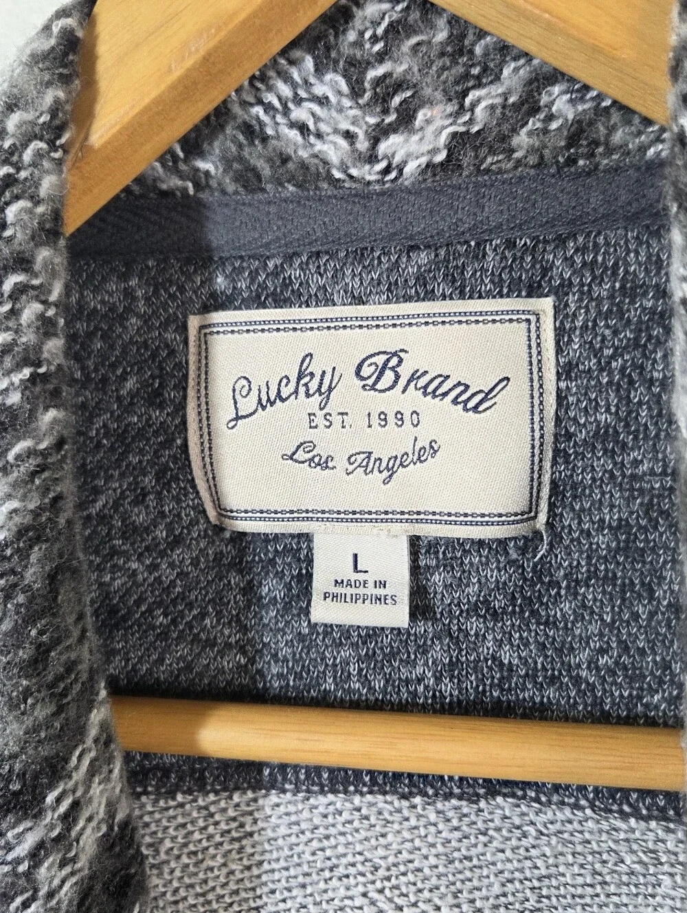 Lucky Brand stylish lucky